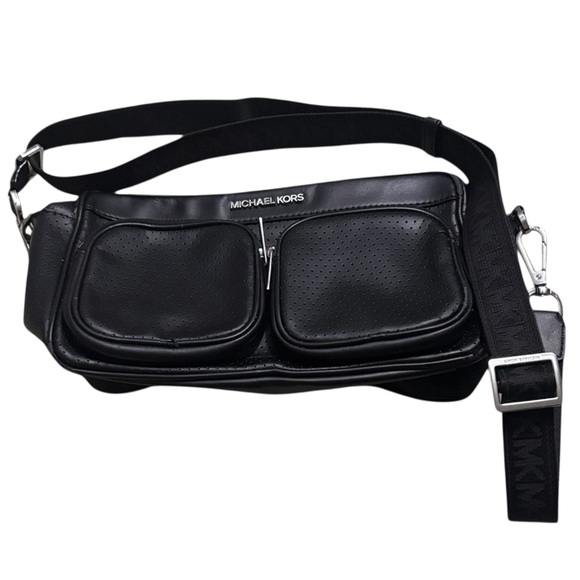 Michael Kors Black Shoulder Bag! - Picture 4 of 4